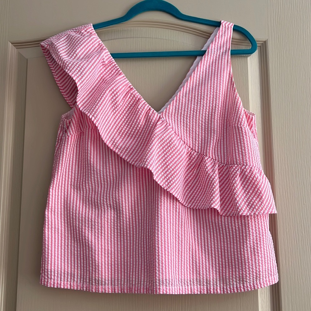 Vineyard vines seersucker ruffle tank top